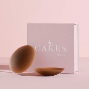 NWT Cakes Body Grippy CAKES™ circles Coca B-DD